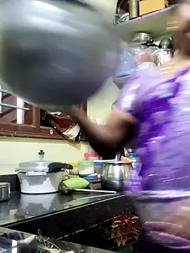 Snapshot of papukurty chatting on April 14, 2026, 5:56 am papukurty online show from April 14, 2026, 5:56 am