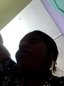 Snapshot of papukurty chatting on April 6, 2026, 3:46 am papukurty online show from April 6, 2026, 3:46 am