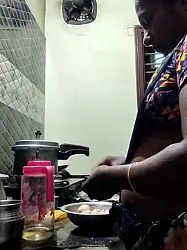 Snapshot of papukurty chatting on March 26, 2026, 1:59 am papukurty online show from March 26, 2026, 1:59 am