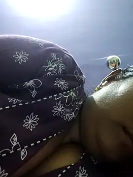 Snapshot of papukurty chatting on April 16, 2026, 8:09 pm papukurty online show from April 16, 2026, 8:09 pm