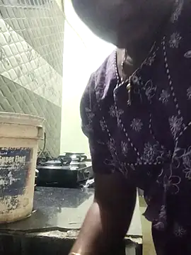 Snapshot of papukurty chatting on April 2, 2026, 1:51 pm papukurty online show from April 2, 2026, 1:51 pm