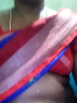 Snapshot of papukurty chatting on February 12, 2026, 3:17 am papukurty online show from February 12, 2026, 3:17 am