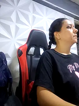 Snapshot of Abbyjoness21 chatting on March 29, 2026, 2:30 pm Abbyjoness21 online show from March 29, 2026, 2:30 pm