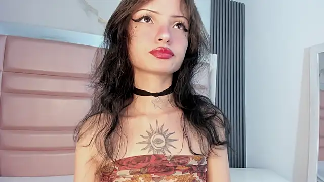 Snapshot of MaddieStark chatting on September 24, 2025, 6:36 pm MaddieStark online show from September 24, 2025, 6:36 pm