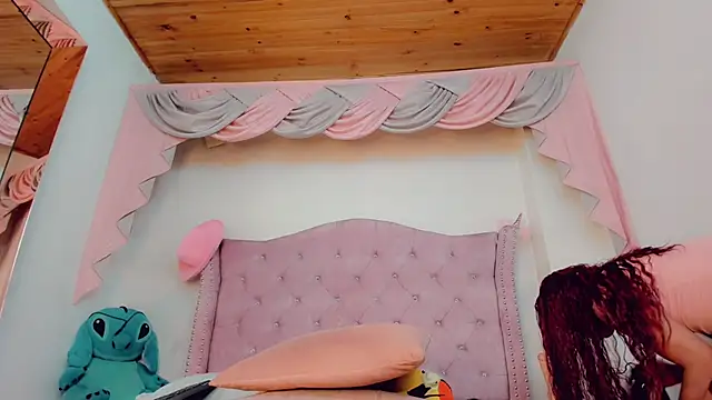  Abby white  online show from October 11, 2025, 9:16 pm