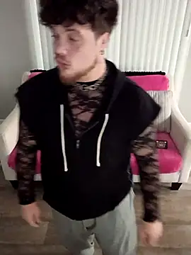 Snapshot of Kiami_Noara chatting on February 24, 2026, 2:01 am Kiami Noara online show from February 24, 2026, 2:01 am