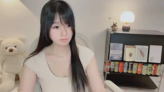Onechestnut online show from June 8, 2026, 3:12 pm