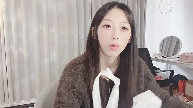 Snapshot of jiangjiang_caicai chatting on November 7, 2025, 3:44 am jiangjiang caicai online show from November 7, 2025, 3:44 am