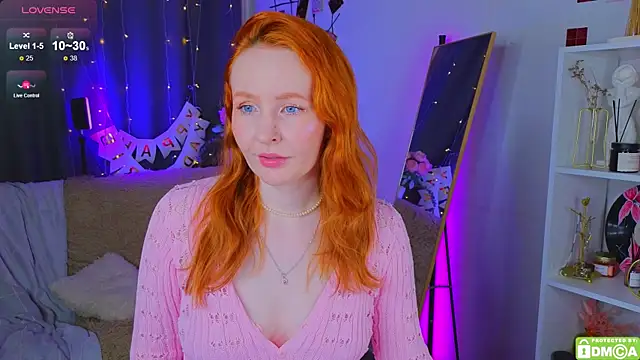 JoyceJones online show from January 17, 2026, 8:23 pm