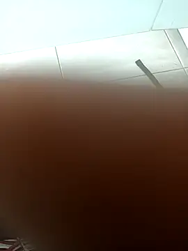 Snapshot of Oscariin96 chatting on February 23, 2026, 7:14 pm Oscariin96 online show from February 23, 2026, 7:14 pm