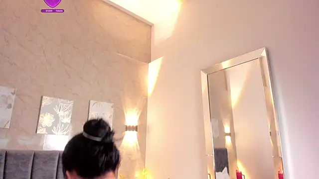 Snapshot of Lunaa_bellaa chatting on September 19, 2025, 8:02 pm Lunaa bellaa online show from September 19, 2025, 8:02 pm