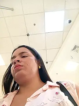 Lambedora 69 online show from October 24, 2025, 7:57 pm