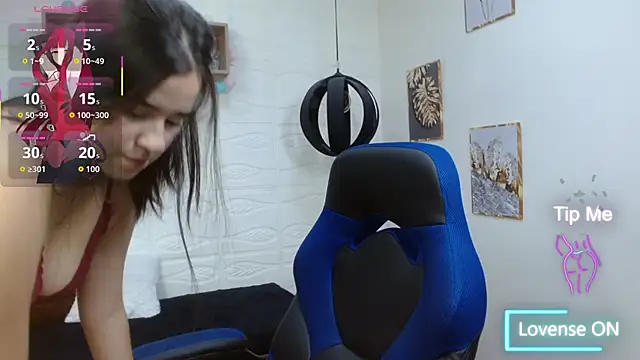 tulunaroja online show from September 9, 2025, 8:29 pm