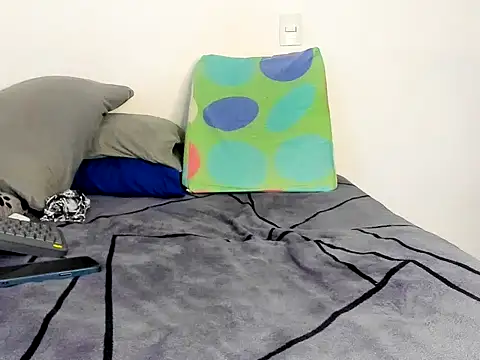 Snapshot of Master_Leonardo chatting on September 10, 2025, 7:02 pm Master Leonardo online show from September 10, 2025, 7:02 pm