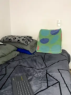 Snapshot of Master_Leonardo chatting on September 12, 2025, 12:00 am Master Leonardo online show from September 12, 2025, 12:00 am