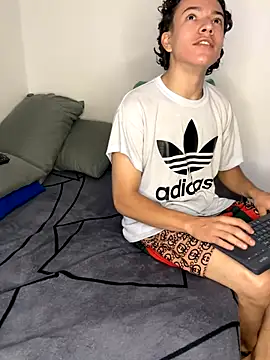 Snapshot of Master_Leonardo chatting on September 27, 2025, 3:18 pm Master Leonardo online show from September 27, 2025, 3:18 pm