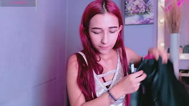 NataliaPrada s online show from November 8, 2025, 1:47 pm