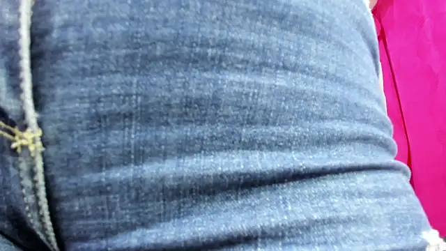 Mindy 19 online show from November 29, 2025, 10:59 am