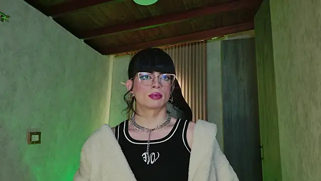 Taurito    online show from December 15, 2025, 11:42 pm