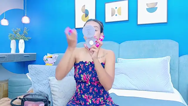 lixie peyton online show from March 26, 2026, 1:31 pm