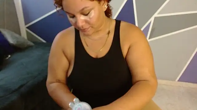 Yera carey online show from October 21, 2025, 12:26 pm