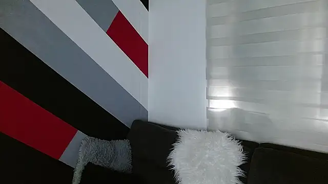 Yera carey online show from October 12, 2025, 11:55 am