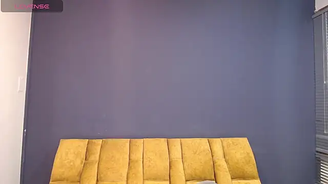 KendraaSimons online show from December 3, 2025, 8:30 pm