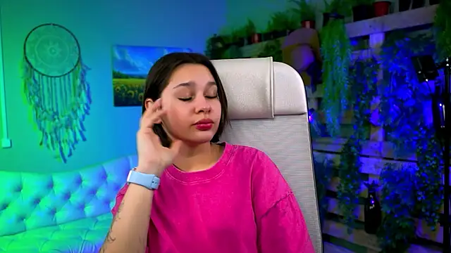 Snapshot of KimClarks_ chatting on February 19, 2026, 2:47 pm KimClarks online show from February 19, 2026, 2:47 pm