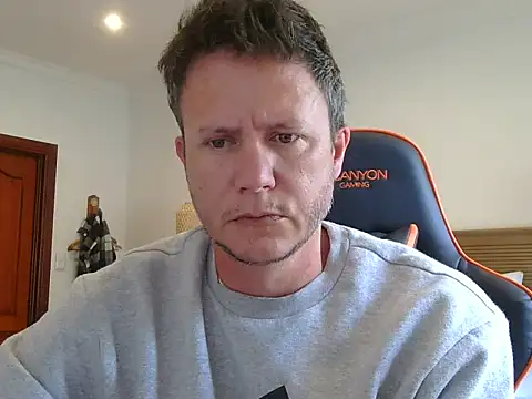 TroyDieselXXX online show from February 1, 2026, 4:55 am