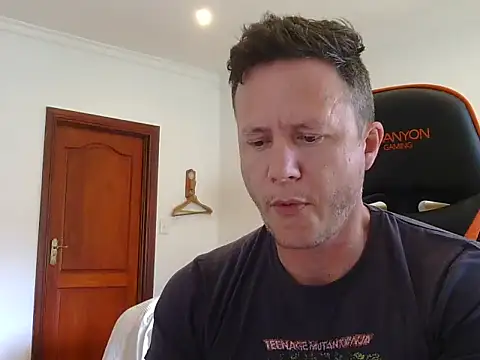 TroyDieselXXX online show from November 24, 2025, 5:07 am