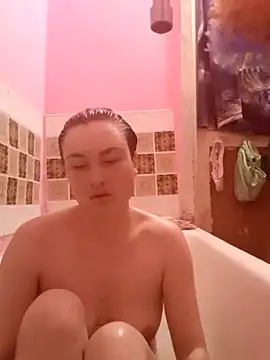 Snapshot of MoonIrene chatting on October 13, 2025, 3:13 pm MoonIrene online show from October 13, 2025, 3:13 pm