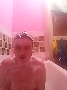 Snapshot of MoonIrene chatting on October 25, 2025, 5:46 pm MoonIrene online show from October 25, 2025, 5:46 pm