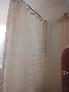 Snapshot of helldonk chatting on February 11, 2026, 1:16 am helldonk online show from February 11, 2026, 1:16 am