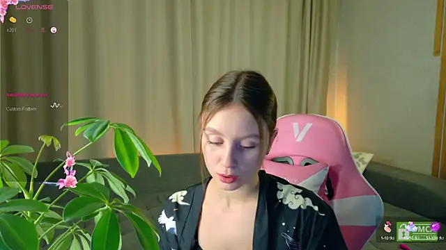 sweet loopy online show from October 8, 2025, 4:19 pm