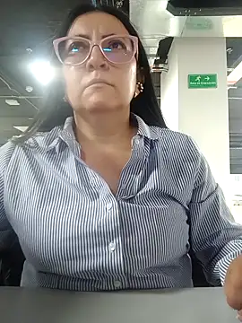 Romina693 online show from November 19, 2025, 6:13 am