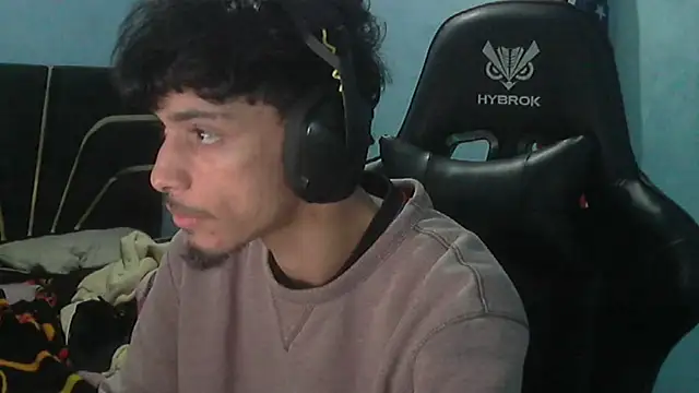 Snapshot of Dark_DesireX chatting on December 19, 2025, 2:41 pm Dark DesireX online show from December 19, 2025, 2:41 pm