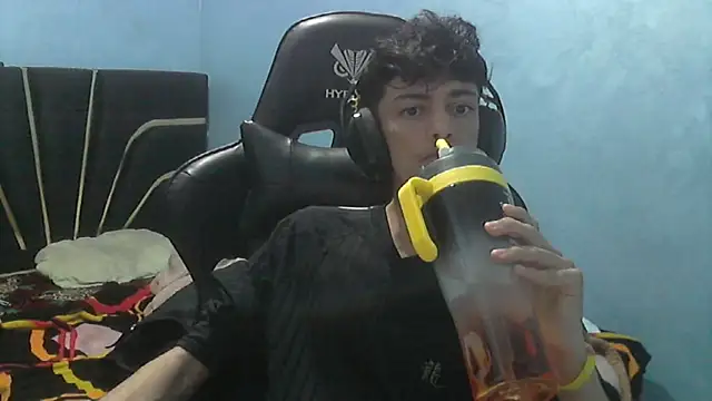 Dark DesireX online show from October 25, 2025, 2:39 pm