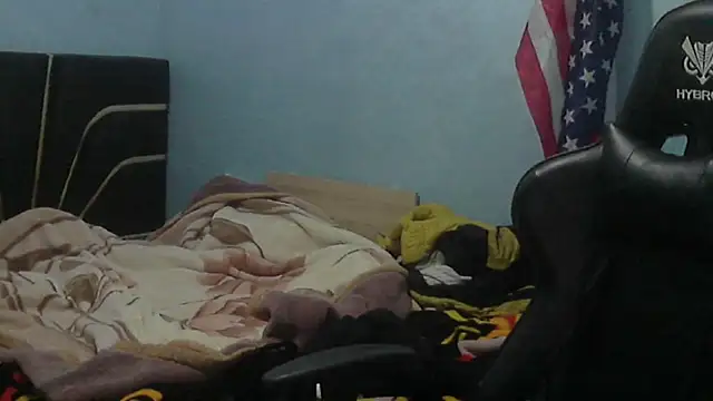 Snapshot of Dark_DesireX chatting on December 20, 2025, 2:53 pm Dark DesireX online show from December 20, 2025, 2:53 pm