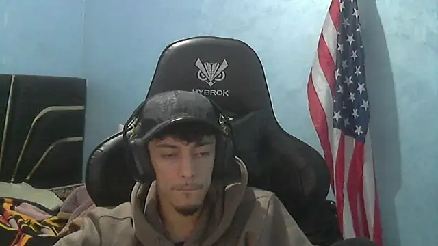 Snapshot of Dark_DesireX chatting on December 3, 2025, 9:20 am Dark DesireX online show from December 3, 2025, 9:20 am