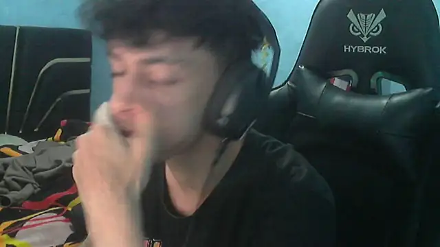 Snapshot of Dark_DesireX chatting on November 29, 2025, 8:25 am Dark DesireX online show from November 29, 2025, 8:25 am