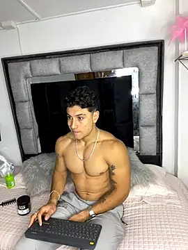 MR MUSCLE online show from October 31, 2025, 11:40 am