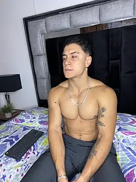 MR MUSCLE online show from November 16, 2025, 11:59 am