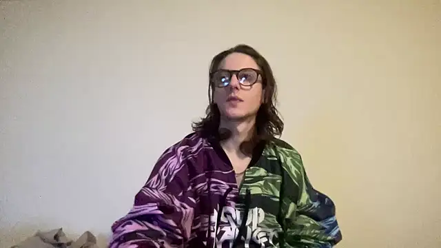 longdickelijah online show from November 14, 2025, 12:47 am