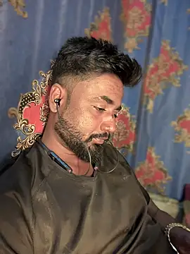 Munny6677 online show from November 18, 2025, 6:11 pm