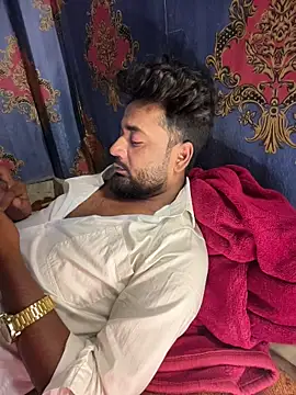 Munny6677 online show from March 30, 2026, 7:59 pm