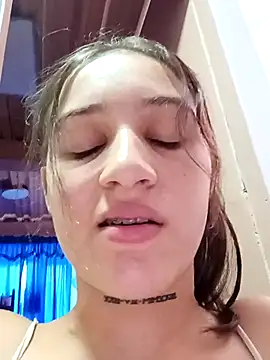 Arii collins1 online show from October 25, 2025, 6:41 pm