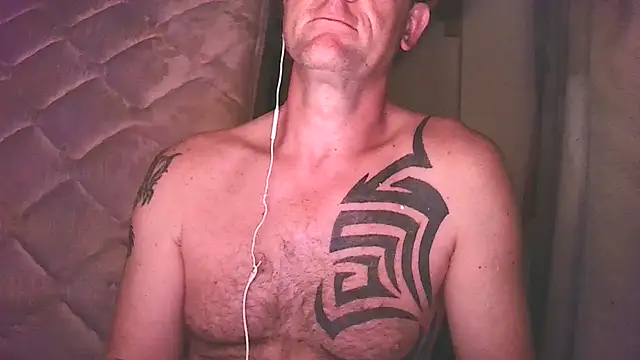 Snapshot of Yournaughty chatting on August 1, 2026, 4:43 am Yournaughty online show from August 1, 2026, 4:43 am