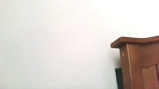 Snapshot of Yournaughty chatting on July 18, 2026, 5:21 pm Yournaughty online show from July 18, 2026, 5:21 pm