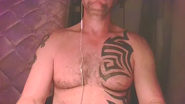 Snapshot of Yournaughty chatting on October 27, 2025, 4:13 am Yournaughty online show from October 27, 2025, 4:13 am