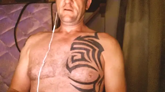 Snapshot of Yournaughty chatting on June 18, 2026, 9:14 am Yournaughty online show from June 18, 2026, 9:14 am